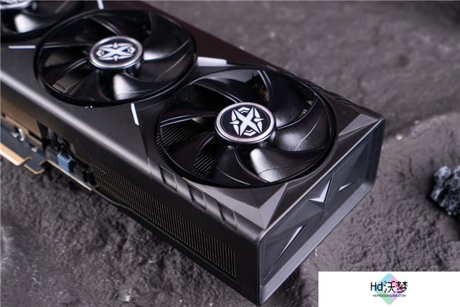 炫酷来袭，耕升 GeForce RTX 5070 Ti 炫光·超 OC带来超高性能