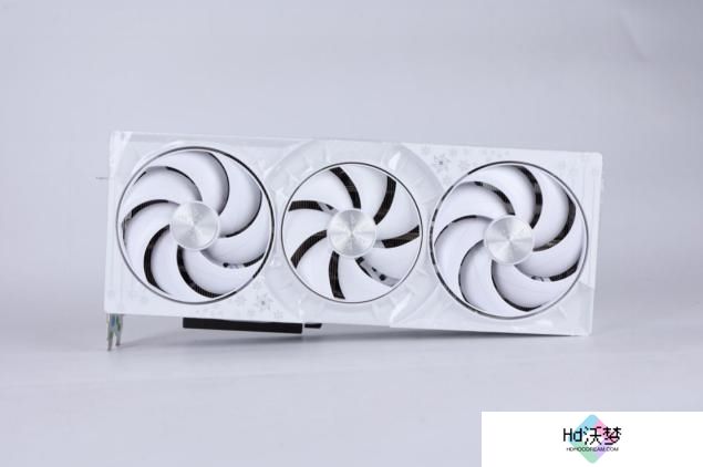 耕升 GeForce RTX 5090 D 解禁全新AI 兵器库！DLSS 4开启狂暴性能模式！