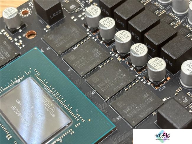 DLSS 4性能全力冲锋，耕升 GeForce RTX 5080 炫光 OC 值得你拥有！