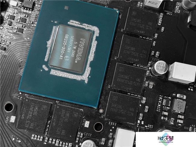 开启DLSS 4 步入4K游戏新门槛，耕升 GeForce RTX 5070 踏雪 OC 灵动来袭！
