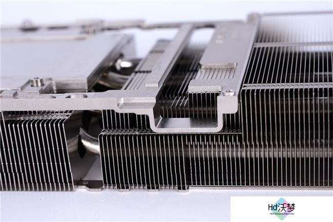 更快更强更AI，影驰GeForce RTX 5090 D 大将评测
