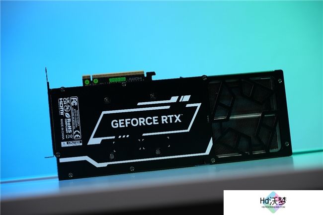 更快更强更AI，影驰GeForce RTX 5090 D 大将评测