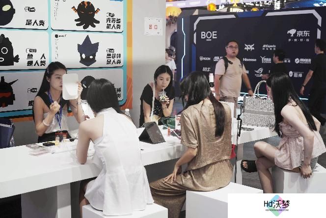 这家名叫盼之的厂商，可能是CJ上最能整活的展台