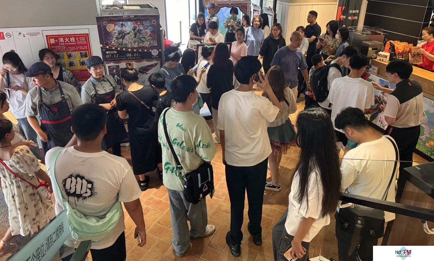 原神KFC联动首日现场直击，才第一天，大家又开始整活了