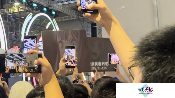 当众脱翔，直接上嘴，这届BW现场太抽象了